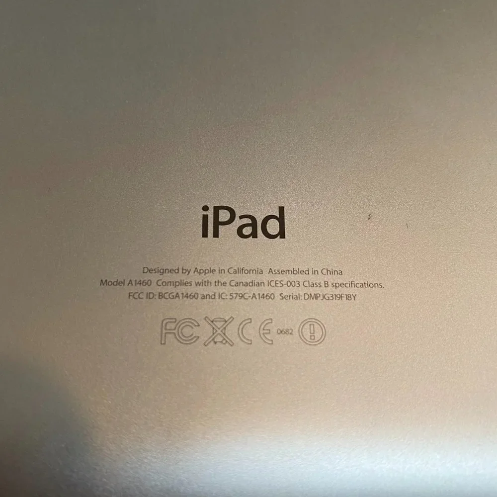 APPLE Ipad - 64GB Wifi & Cellular Model, with Bluetooth ANKER Keyboard Case - Picture 7 of 13